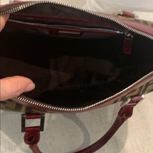 FENDI Handbag - Picture 6 of 7